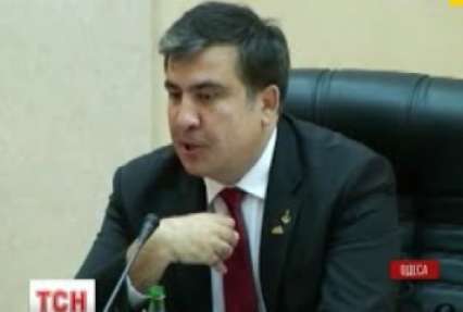 Очільник Дніпропетровщини закидає Саакашвілі перевищення повноважень