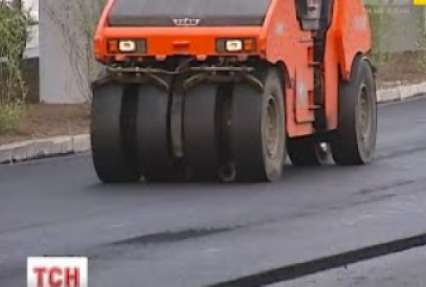 Станом українських доріг буде опікуватися влада на місцях
