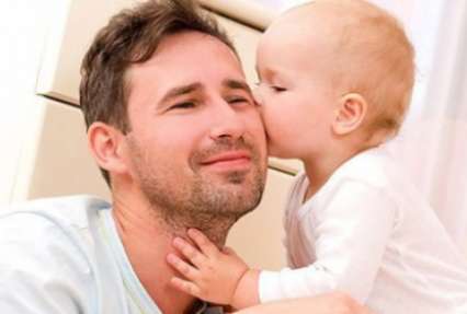 Ученые выяснили, как отцовство влияет на фигуру мужчины