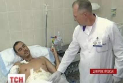 За минуло добу в Дніпропетровську обласну лікарню доправили 12 тяжкопоранених військових