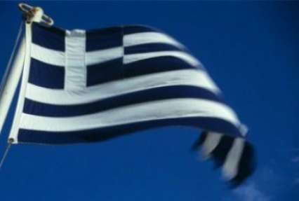 На греческом острове Лесбос произошли новые столкновения между нелегалами и полицией