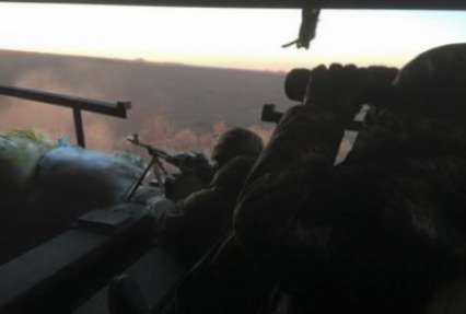 Боевики вели активный обстрел украинских позиций ночью – Штаб