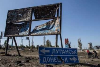 Буферная зона на Донбассе: счет на часы, артобстрелы и возможное наступление боевиков (видео)