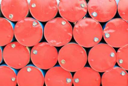 Цены на нефть падают после скачка