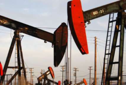 Цены на нефть рухнули ниже $49