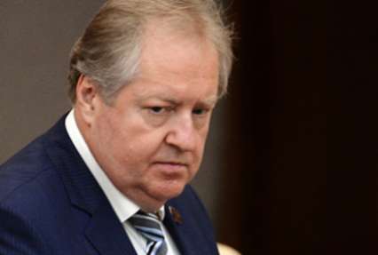 Депутат КПРФ сымитировал массовость на встрече с гражданами