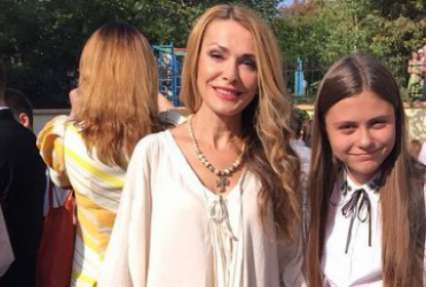 Дочь Ольги Сумской пришла в школу в кедах (фото)