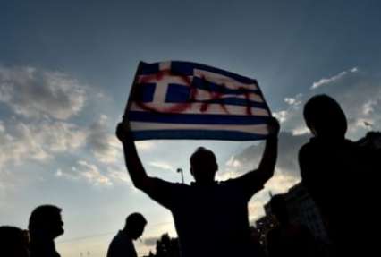 Еврогруппа отказалась спасать Грецию