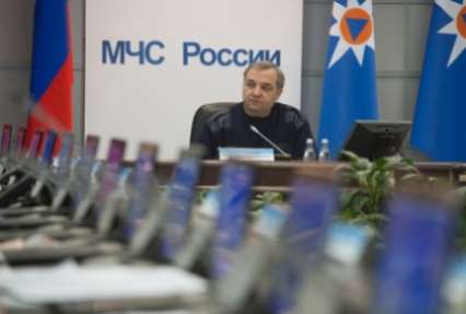 Глава МЧС лично контролировал тушение пожара в курортной зоне
