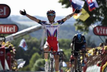 Испанец Родригес победил на третьем этапе «Тур де Франс»; Гривко – 120-й