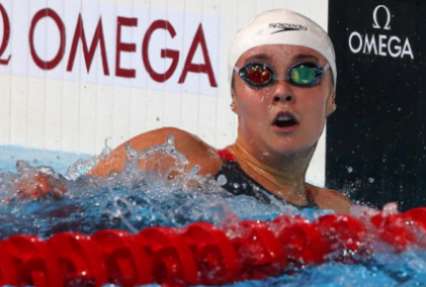 Китаянка Фу Янхай – чемпионка мира в плавании на 50 м на спине; Зевина не дошла до ½ финала
