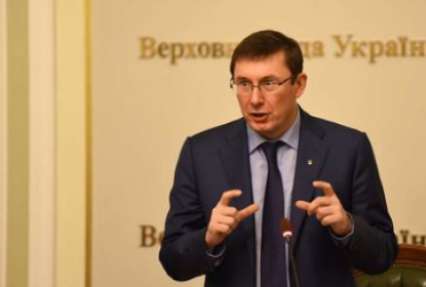 Луценко считает, что альтернативы премьеру Яценюку нет