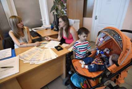 Материнский капитал в 2016 году вырастет на 22 тысячи рублей