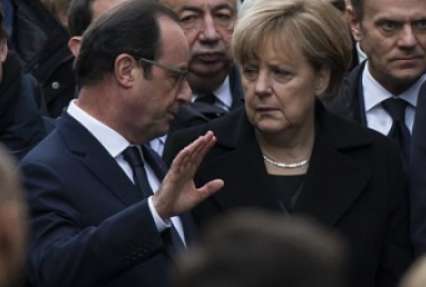 Меркель и Олланд намерены 7 июля провести саммит по Греции