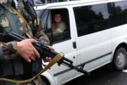 На Донбассе автоматчики в камуфляже похитили местного жителя