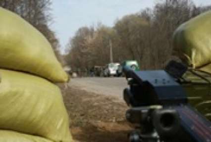 На Донбассе обстреляли два блокпоста пограничников