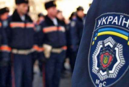 На Донбассе задержали банду милиционеров-вымогателей
