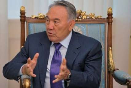Назарбаев призвал готовиться к нефти по $30 за баррель