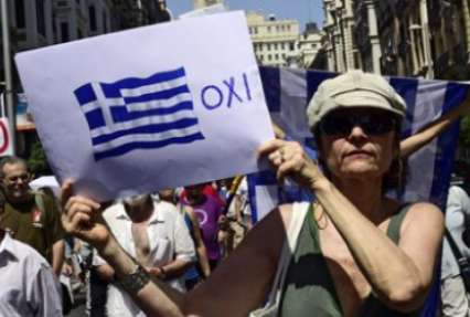 Парламент Греции одобрил второй пакет законов 