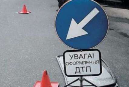 По дорогам Украины прокатилась волна ДТП