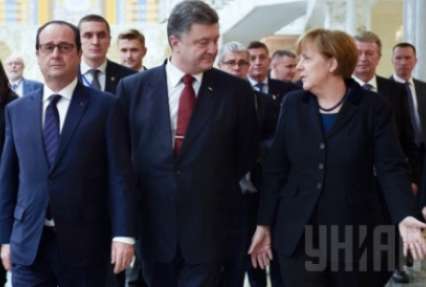 Порошенко назвал четыре темы для переговоров с Меркель и Олландом в Берлине