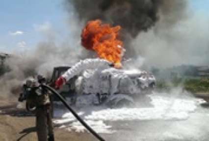 Пожар на заправке в Николаевской области: сгорели три бензовоза