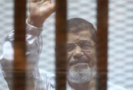 Приговоренный к смерти Мурси отказался от пищи