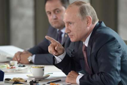Путин ответил на критику Порошенко по поводу визита в Крым