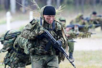 Путин присвоил российским десантникам, воевавшим на Донбассе, почетное название