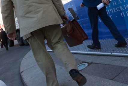 Ролевые игры помогут чиновникам в изучении делового английского