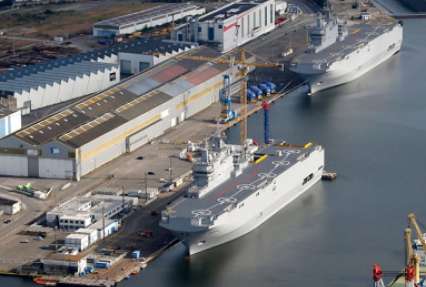 Российские специалисты демонтируют оборудование с французских Mistral в сентябре