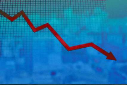 Россию ждет рекордная рецессия – Bloomberg