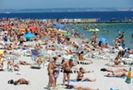 СЭС не рекомендует купаться на одесских пляжах