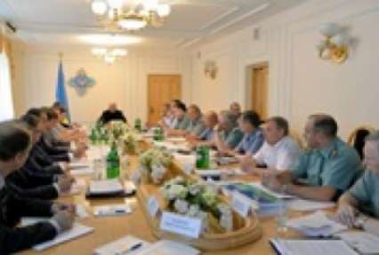 СНБО поручил АМКУ до 1 сентября расследовать нарушения на авиарынке