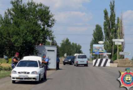 Транспортный коридор через линию разграничения в районе Майорского и Зайцево временно закроют