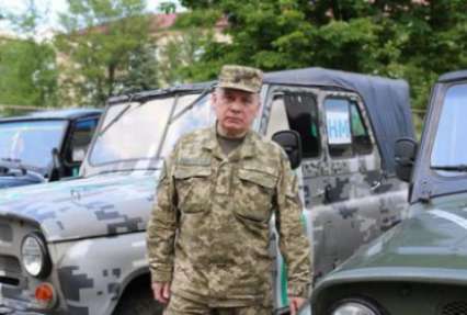 Украинского генерала заподозрили в госизмене, он уволен