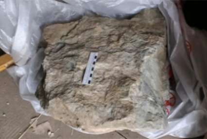 В Бурятии два десятка человек напали на нефритодобывающее предприятие