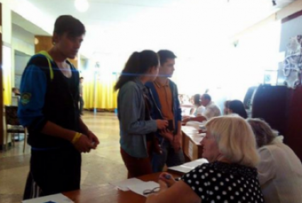 В Чернигове на довыборах по 205 округу экзит-полы проводят две организации