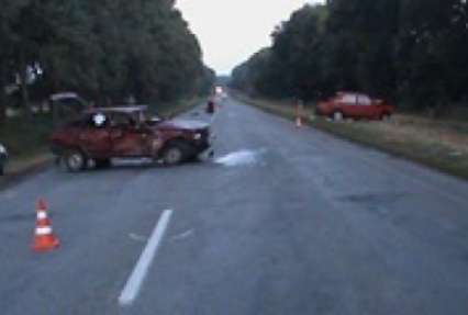 В ДТП в Харьковской области погибли три человека, еще трое травмированы
