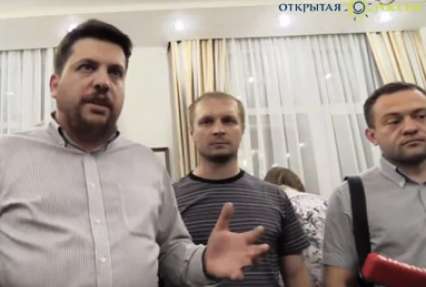 В Новосибирске оппозиционеры прекратили голодовку и готовят митинг в Москве