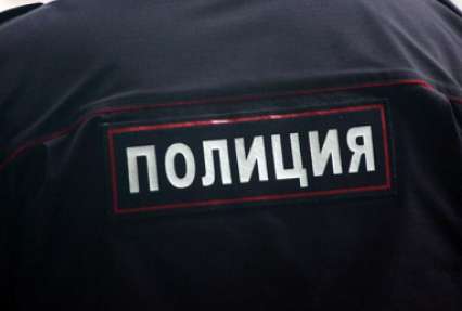В Петербурге полиция заинтересовалась компанией, которая убирала обломки барельефа Мефистофеля