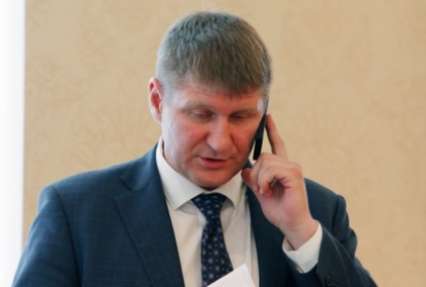 В правительстве Крыма раскритиковали военных за ДТП с танком