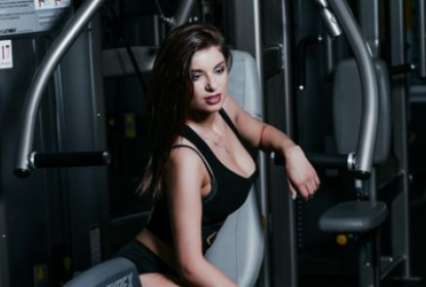 В России разгорелся скандал из-за голых чиновниц