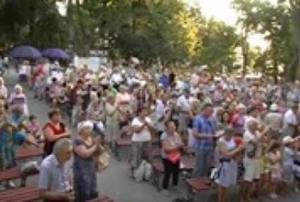 В Севастополе слушатели стоя аплодировали песне 