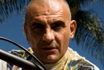 В США умер любимый дизайнер Мадонны и Бритни Спирс