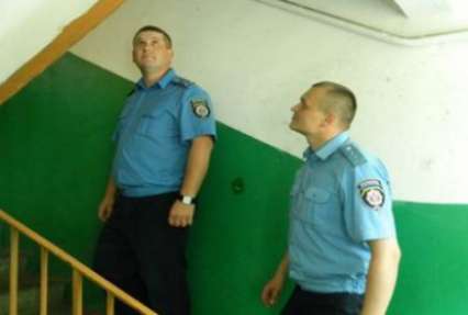 В столице мужчины устроили поножовщину из-за киевлянки