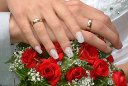 Владимирские депутаты запретили жениться детям до 16