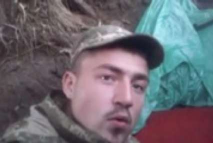 Военный АТО снял на видео, как его обстреляли