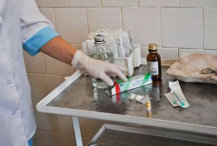 Вооруженные грабители забрали тесты на гепатит из московского медцентра