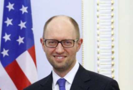 Яценюк назвал сотрудничество с военными США ключевой задачей реформирования армии